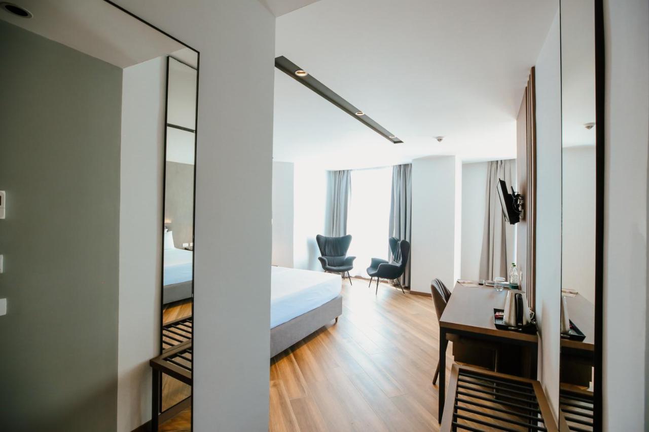 Klajdi Resort & Spa ゴーレム エクステリア 写真 A room at the hotel