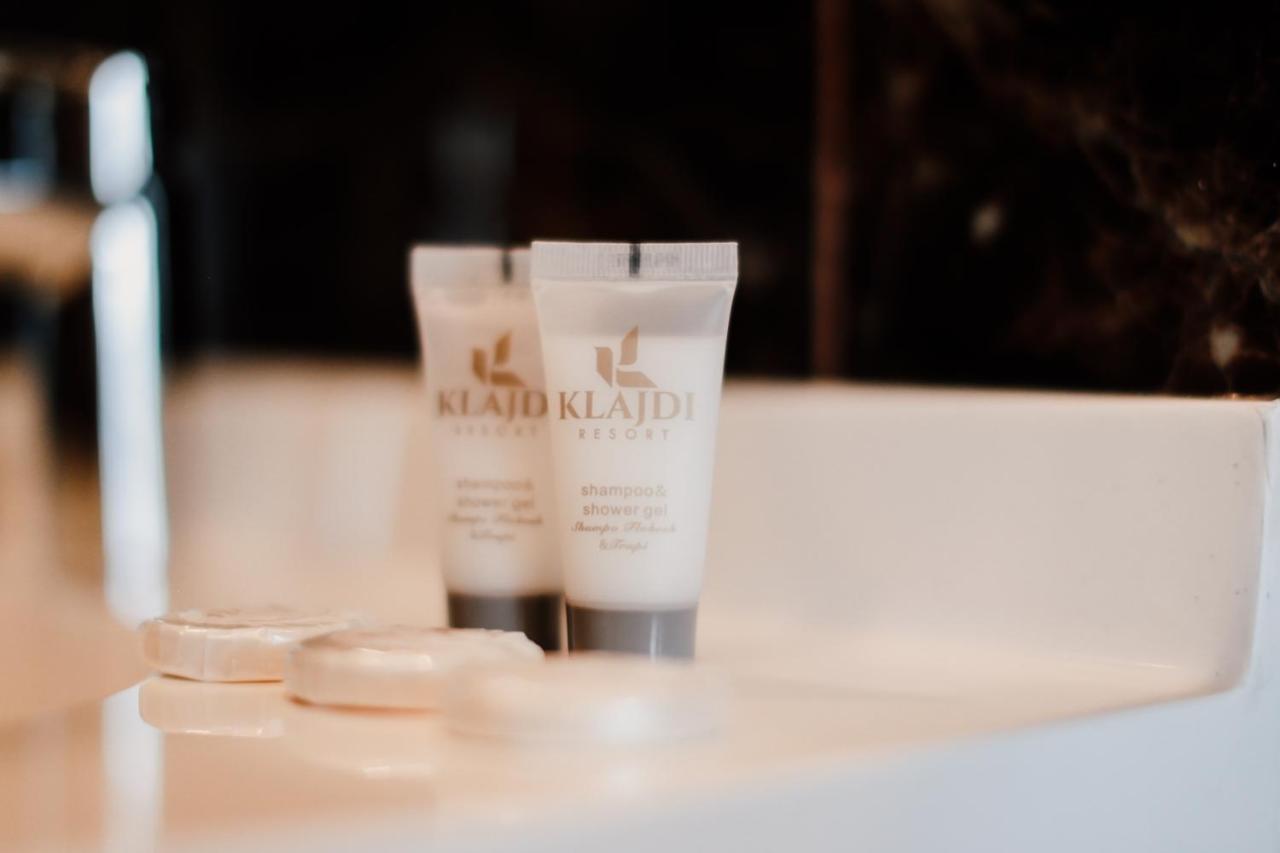 Klajdi Resort & Spa ゴーレム エクステリア 写真 A set of amenities by ALATORIUM