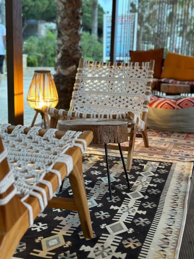 Klajdi Resort & Spa ゴーレム エクステリア 写真 Macrame furniture